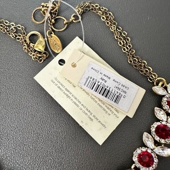 New NWT Amrita Singh Ruby Red Crystal Necklace - Wedding temple Bollywood - Picture 4 of 6